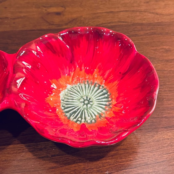 🌟HP🌟Flowing Poppies Red Poppy Flowers 3 Section Relish Snack Serving Dish - Picture 6 of 9